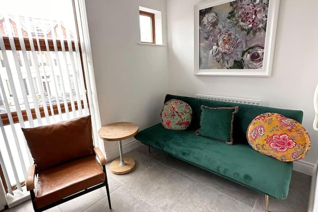 Boutique Style Apartment Белфаст Экстерьер фото